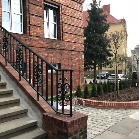 Διαμέρισμα 7000 No1 *