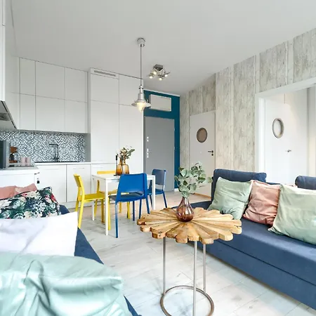 7000 No1 * Щецин