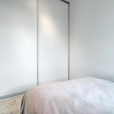 Апартаменты 7000 No1 *